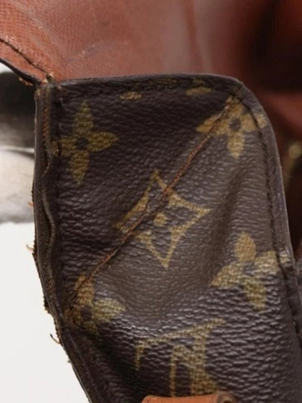 LOUIS VUITTON Monogram Saint Cloud GM Shoulder Bag M51242 LV Auth 82497 - Picture 8 of 16